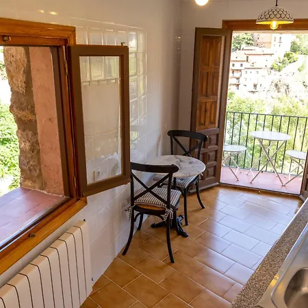 Mirador De Palacios- Centrico Con Vistas Y Parking Cerca Апартаменты Альбаррасин