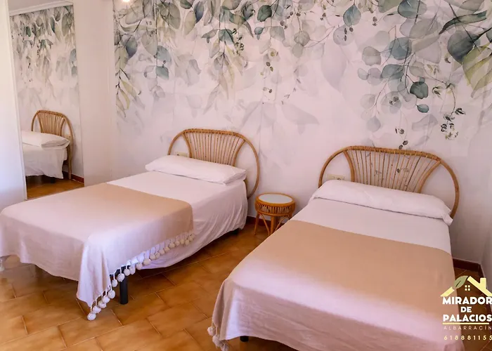 Mirador De Palacios- Centrico Con Vistas Y Parking Cerca Appartement