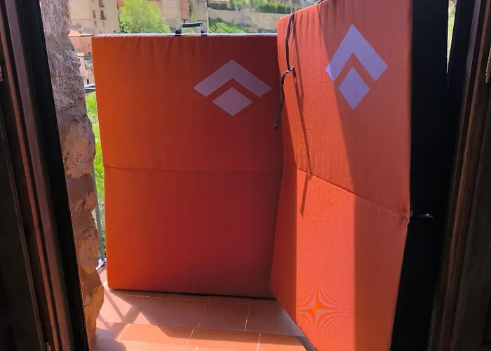 Mirador De Palacios- Centrico Con Vistas Y Parking Cerca * Albarracín